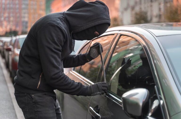 Lire la suite à propos de l’article Assurance vol voiture : êtes-vous bien couvert ?